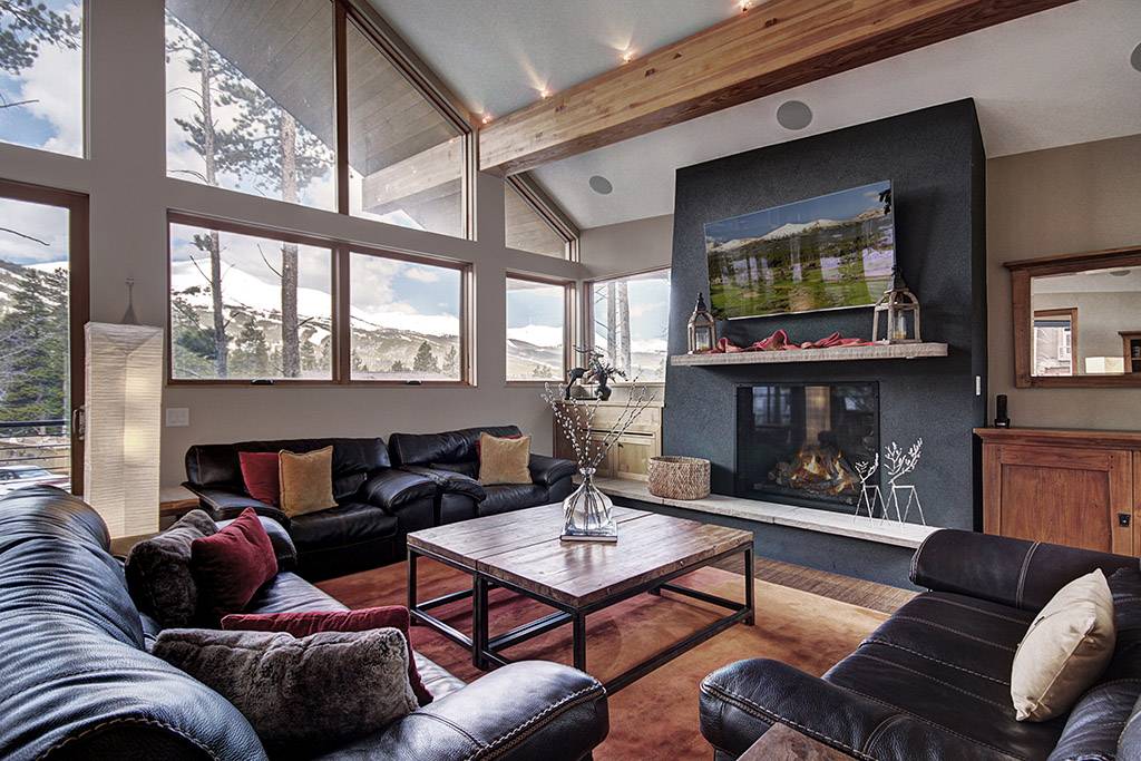 Living Area - Cloud Cabin - Breckenridge Vacation Rental Living Area - Cloud Cabin - Breckenridge Vacation Rental