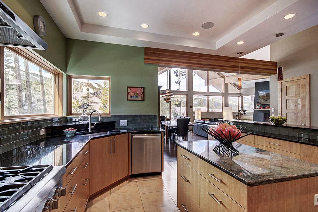 Kitchen - Cloud Cabin - Breckenridge Vacation Rental Kitchen - Cloud Cabin - Breckenridge Vacation Rental