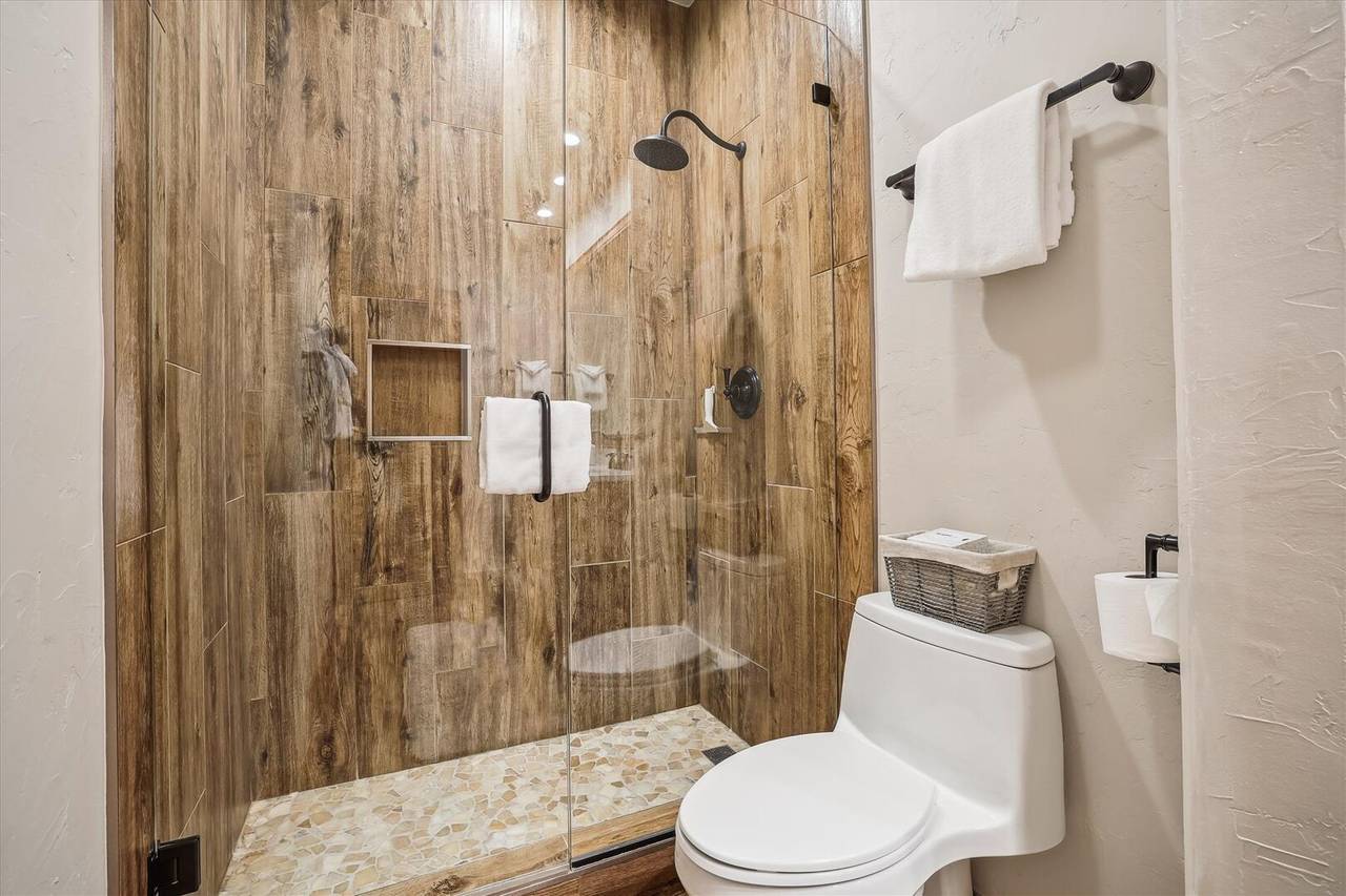 Bathroom - Cucumber Patch 60 - Breckenridge Vacation Rental Bathroom - Cucumber Patch 60 - Breckenridge Vacation Rental