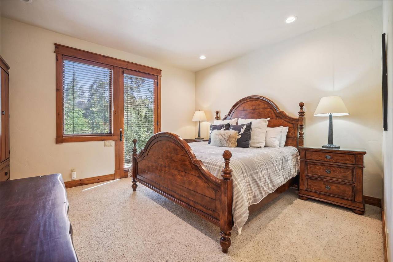 Bedroom - Cucumber Patch 60 - Breckenridge Vacation Rental Bedroom - Cucumber Patch 60 - Breckenridge Vacation Rental