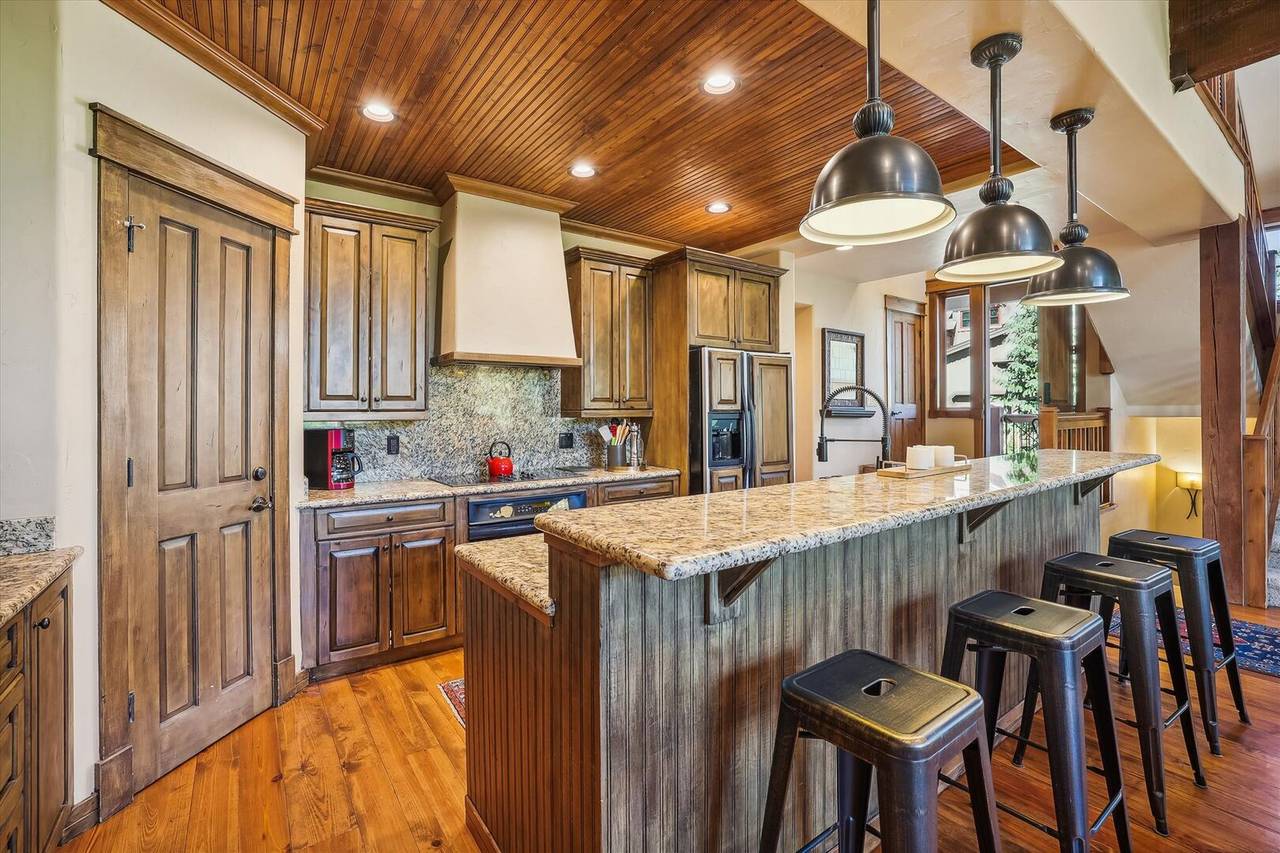 Kitchen - Cucumber Patch 60 - Breckenridge Vacation Rental Kitchen - Cucumber Patch 60 - Breckenridge Vacation Rental
