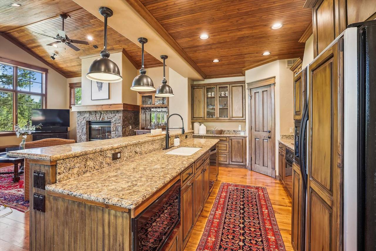 Kitchen - Cucumber Patch 60 - Breckenridge Vacation Rental Kitchen - Cucumber Patch 60 - Breckenridge Vacation Rental