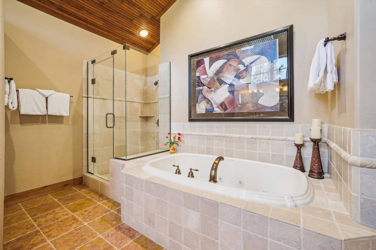 Bathroom - Cucumber Patch 60 - Breckenridge Vacation Rental Bathroom - Cucumber Patch 60 - Breckenridge Vacation Rental