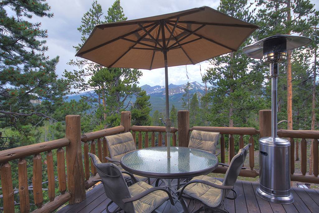 Deck - Dunkin Hill Lodge - Breckenridge Vacation Rental Deck - Dunkin Hill Lodge - Breckenridge Vacation Rental