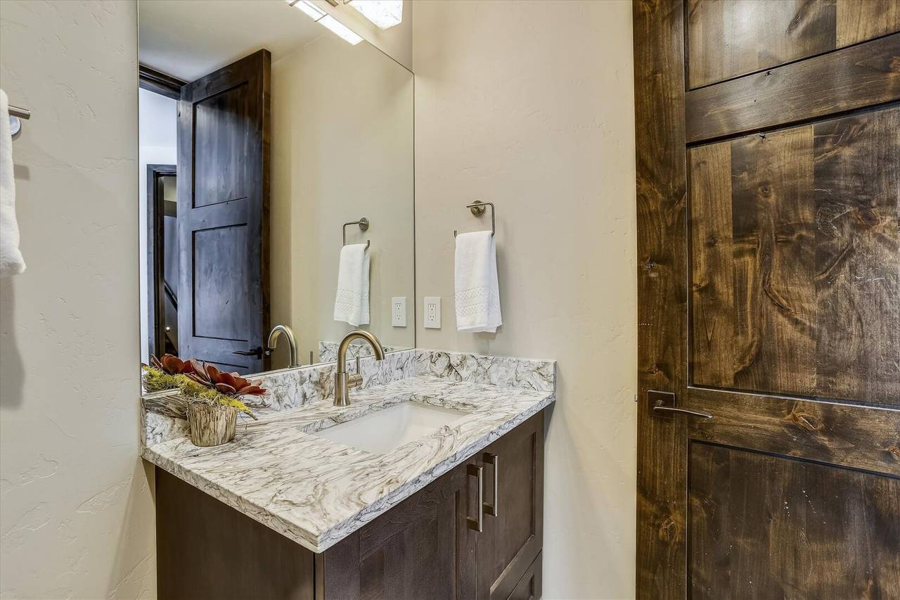 Bathroom - Falcon Haus - Breckenridge Vacation Rental Bathroom - Falcon Haus - Breckenridge Vacation Rental