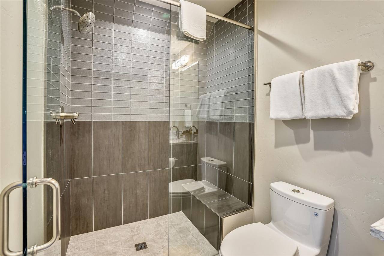 Bathroom - Falcon Haus - Breckenridge Vacation Rental Bathroom - Falcon Haus - Breckenridge Vacation Rental