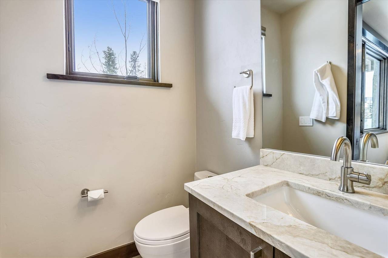 Bathroom - Falcon Haus - Breckenridge Vacation Rental Bathroom - Falcon Haus - Breckenridge Vacation Rental