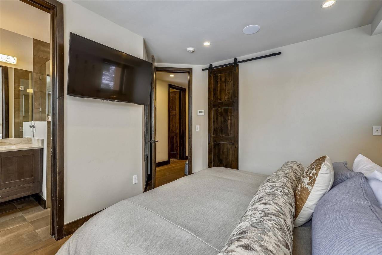 Bedroom - Falcon Haus - Breckenridge Vacation Rental Bedroom - Falcon Haus - Breckenridge Vacation Rental