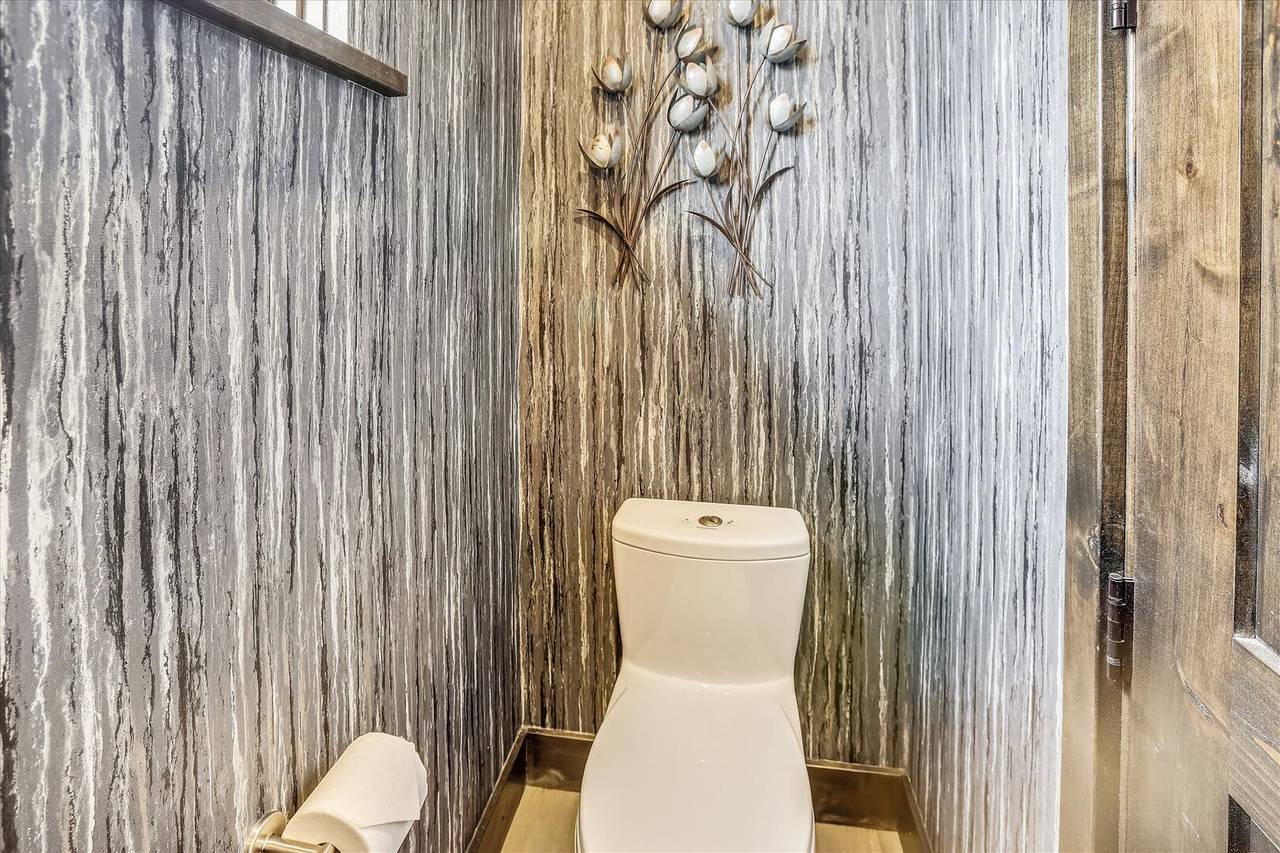 Bathroom - Falcon Haus - Breckenridge Vacation Rental Bathroom - Falcon Haus - Breckenridge Vacation Rental