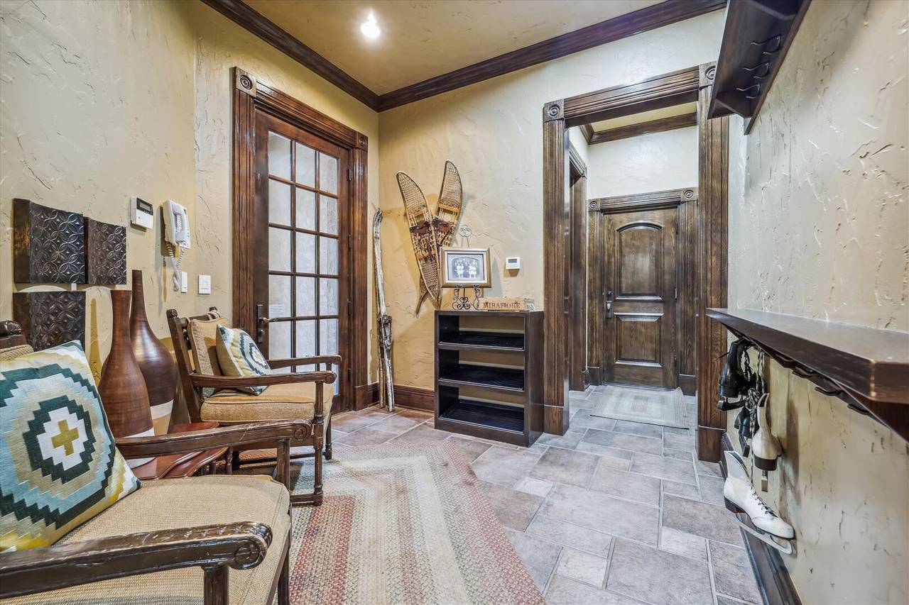 Living Area - Gold King Retreat - Breckenridge Vacation Rental Living Area - Gold King Retreat - Breckenridge Vacation Rental