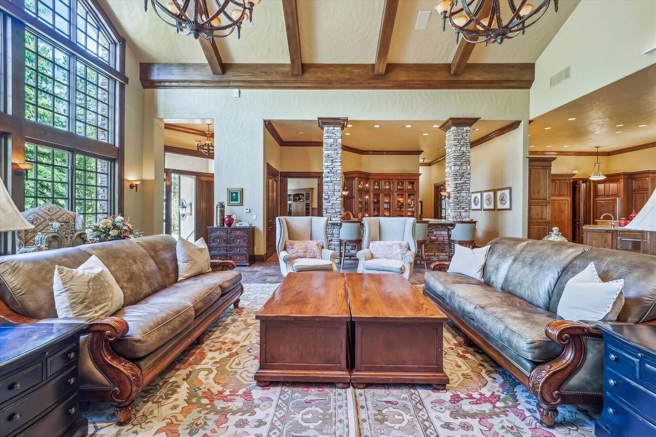 Living Area - Gold King Retreat - Breckenridge Vacation Rental Living Area - Gold King Retreat - Breckenridge Vacation Rental