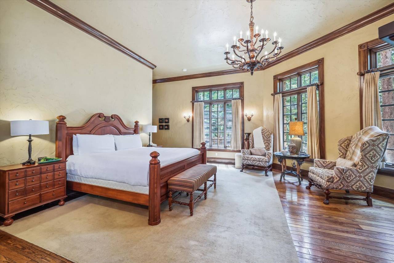 Bedroom - Gold King Retreat - Breckenridge Vacation Rental Bedroom - Gold King Retreat - Breckenridge Vacation Rental