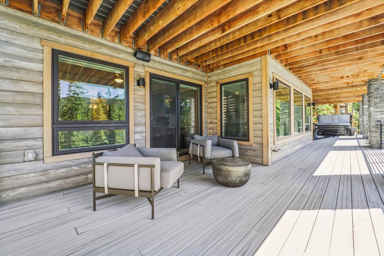 Deck - Golden Fox House - Breckenridge Vacation Rental Deck - Golden Fox House - Breckenridge Vacation Rental