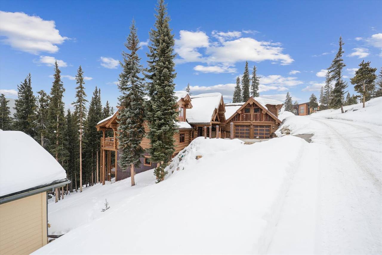 Exterior - Goldenview Lodge - Breckenridge Vacation Rental Exterior - Goldenview Lodge - Breckenridge Vacation Rental