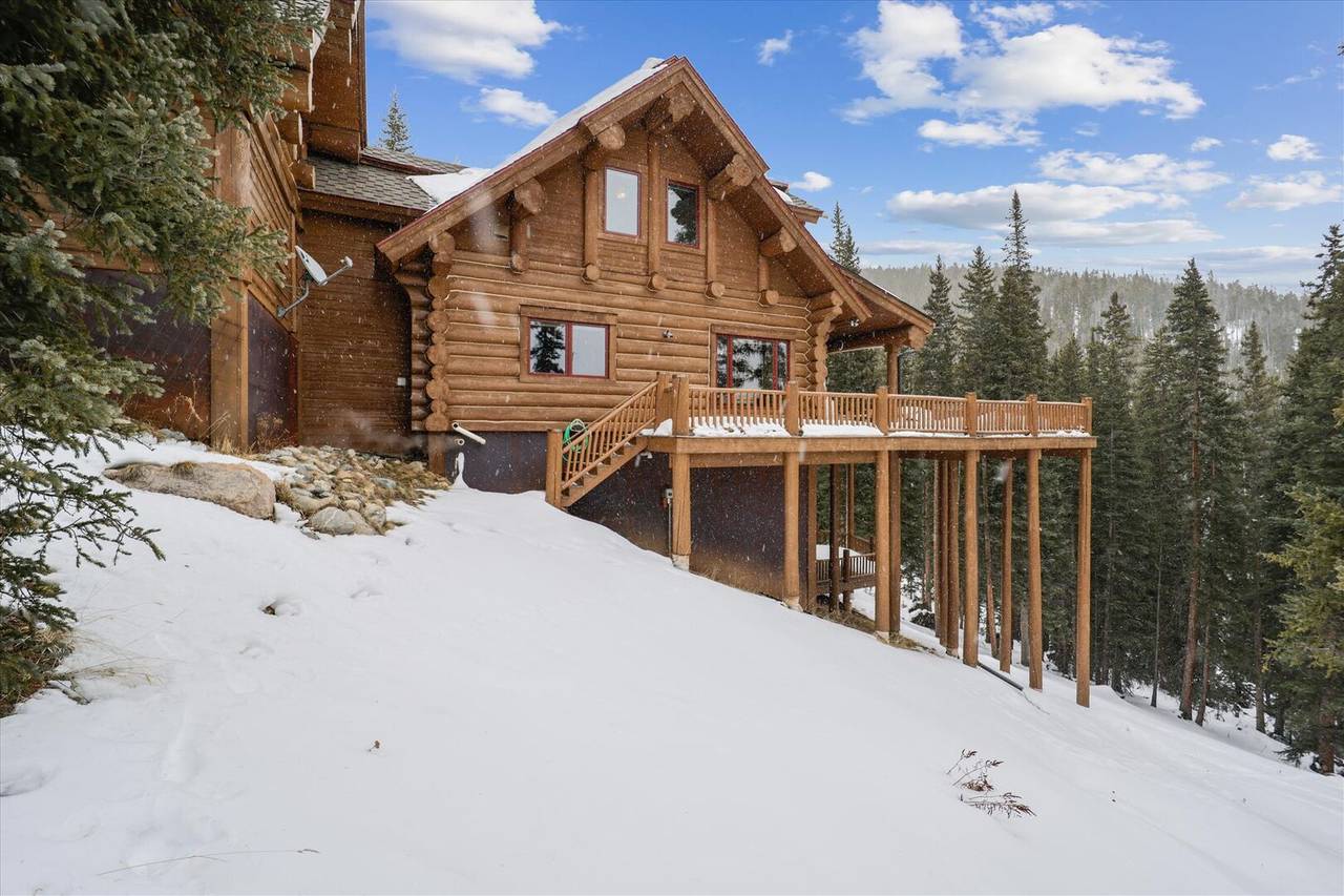 Exterior - Goldenview Lodge - Breckenridge Vacation Rental Exterior - Goldenview Lodge - Breckenridge Vacation Rental