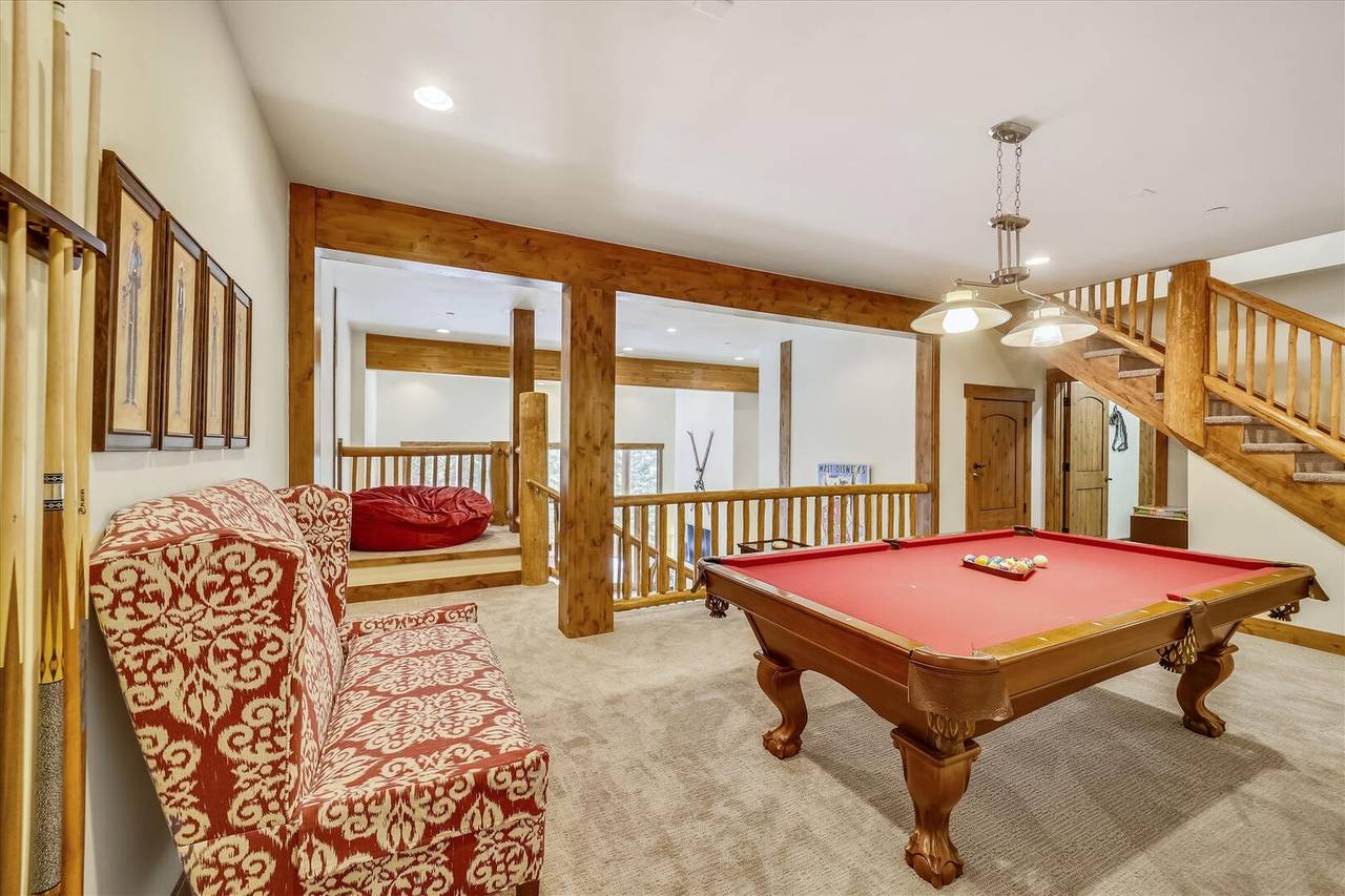 Living Area - Goldenview Lodge - Breckenridge Vacation Rental Living Area - Goldenview Lodge - Breckenridge Vacation Rental