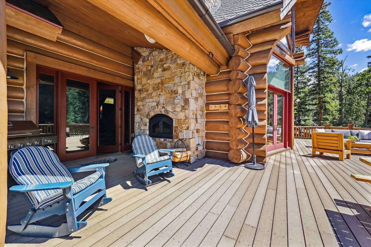 Deck - Goldenview Lodge - Breckenridge Vacation Rental Deck - Goldenview Lodge - Breckenridge Vacation Rental