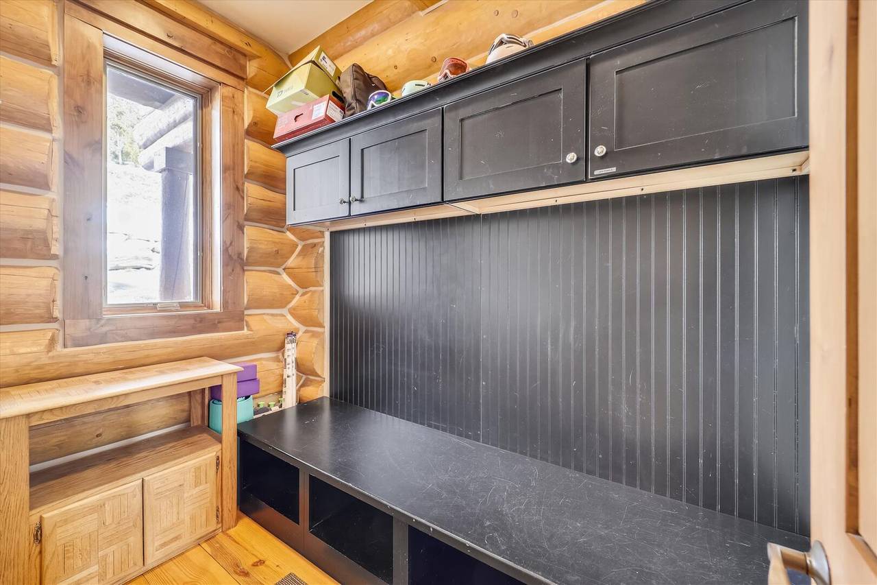 Mud Room - Goldenview Lodge - Breckenridge Vacation Rental Mud Room - Goldenview Lodge - Breckenridge Vacation Rental