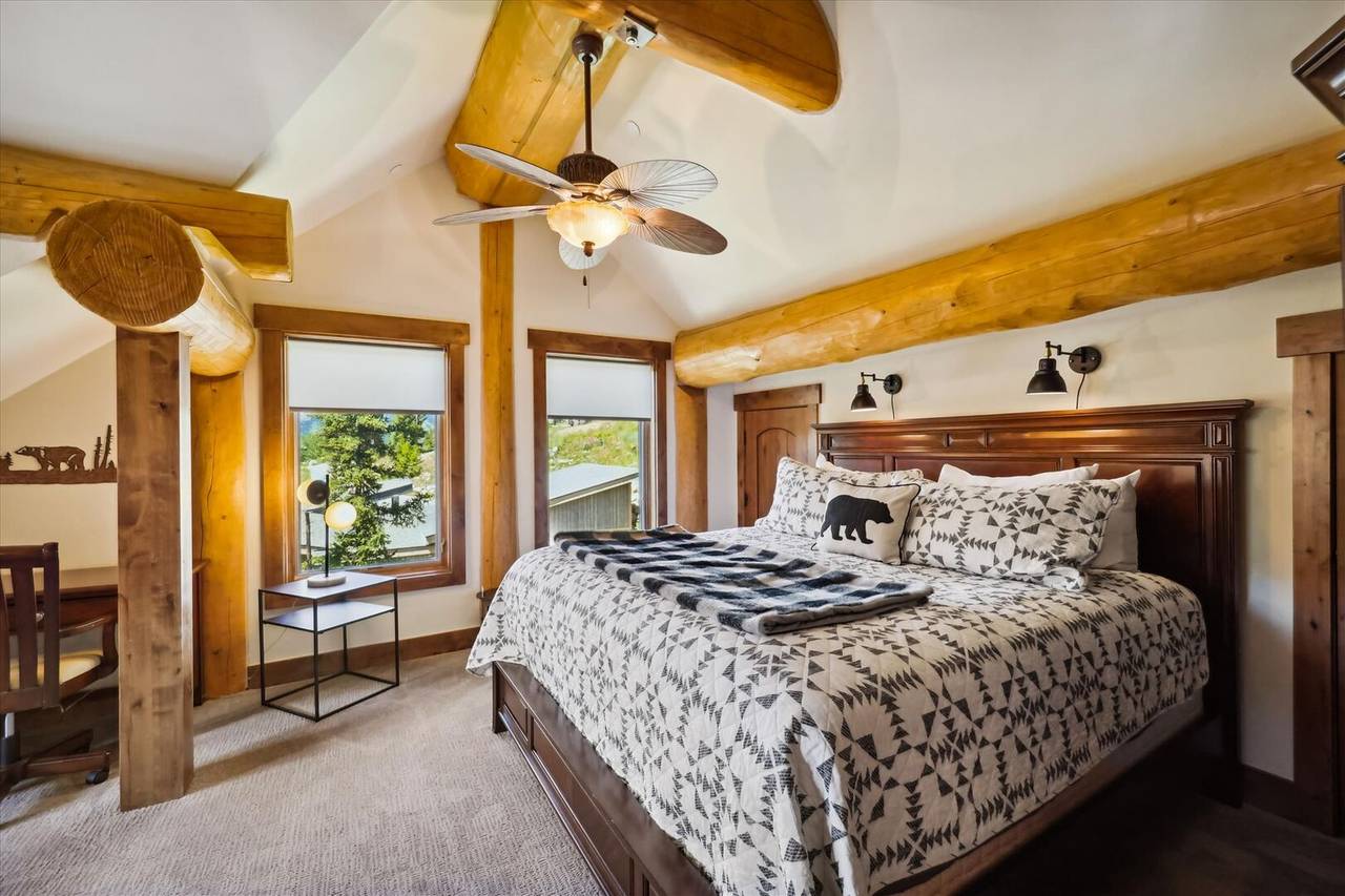 Bedroom - Goldenview Lodge - Breckenridge Vacation Rental Bedroom - Goldenview Lodge - Breckenridge Vacation Rental