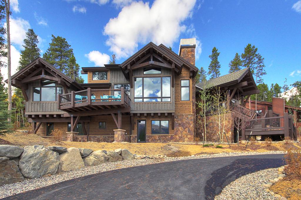 Exterior - Hawk's Hideaway - Breckenridge Vacation Rental Exterior - Hawk's Hideaway - Breckenridge Vacation Rental