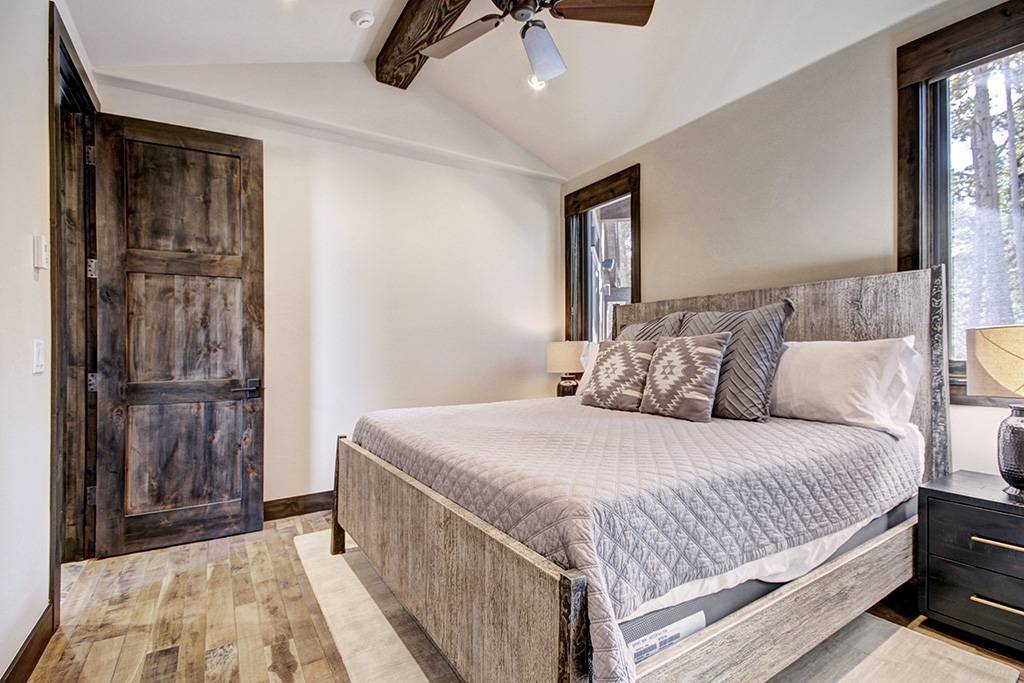 Bedroom - Hawk's Hideaway - Breckenridge Vacation Rental Bedroom - Hawk's Hideaway - Breckenridge Vacation Rental