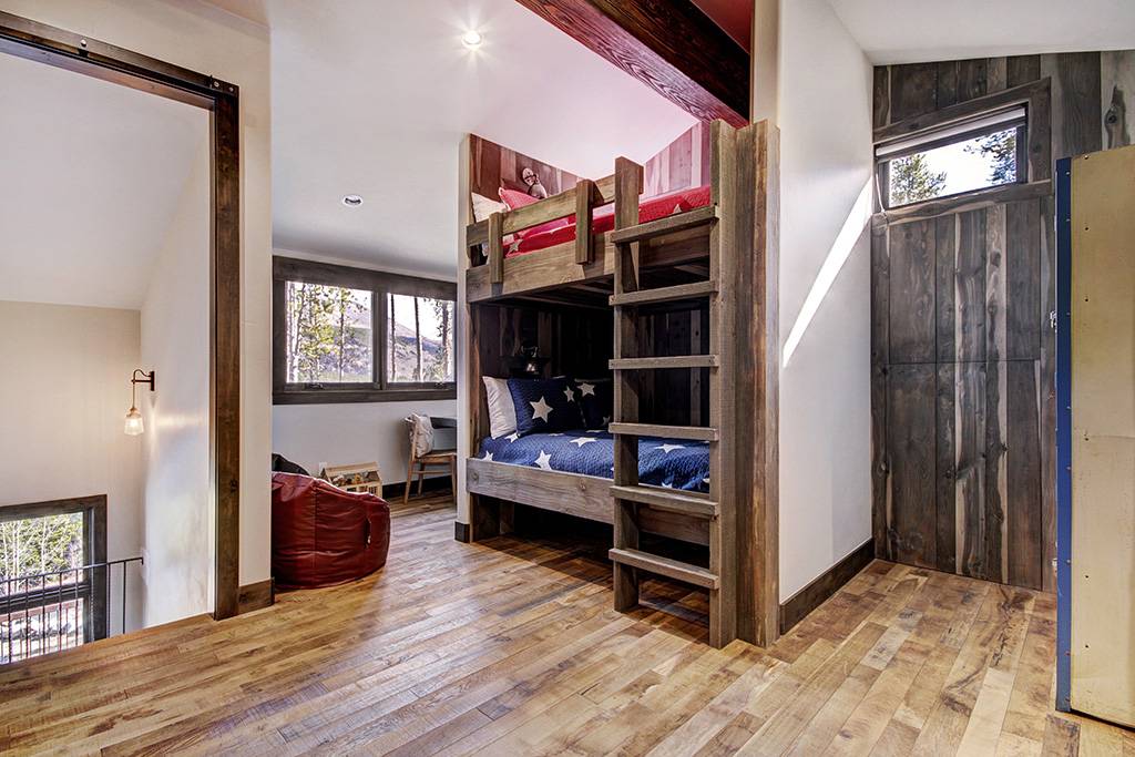 Bedroom - Hawk's Hideaway - Breckenridge Vacation Rental Bedroom - Hawk's Hideaway - Breckenridge Vacation Rental