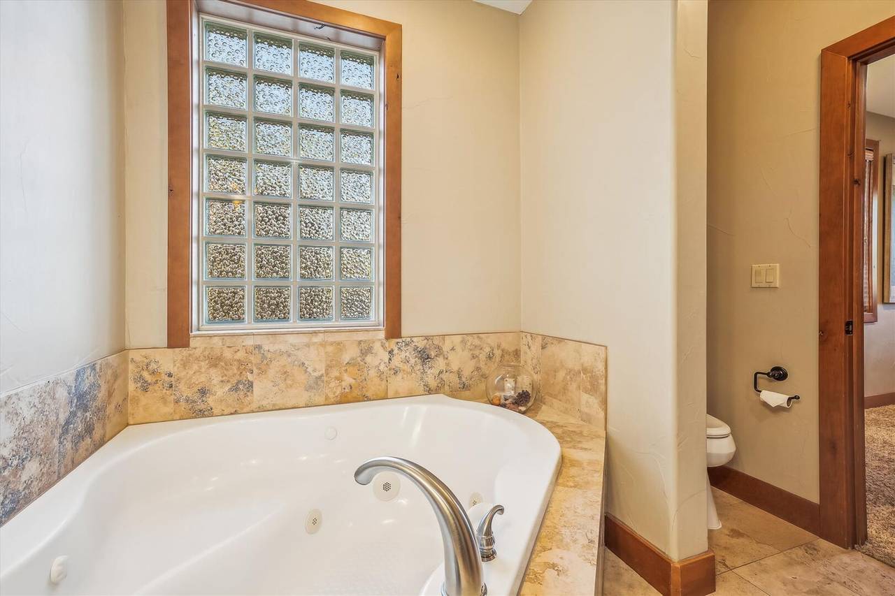 Bathroom - High Point Lodge - Breckenridge Vacation Rental Bathroom - High Point Lodge - Breckenridge Vacation Rental