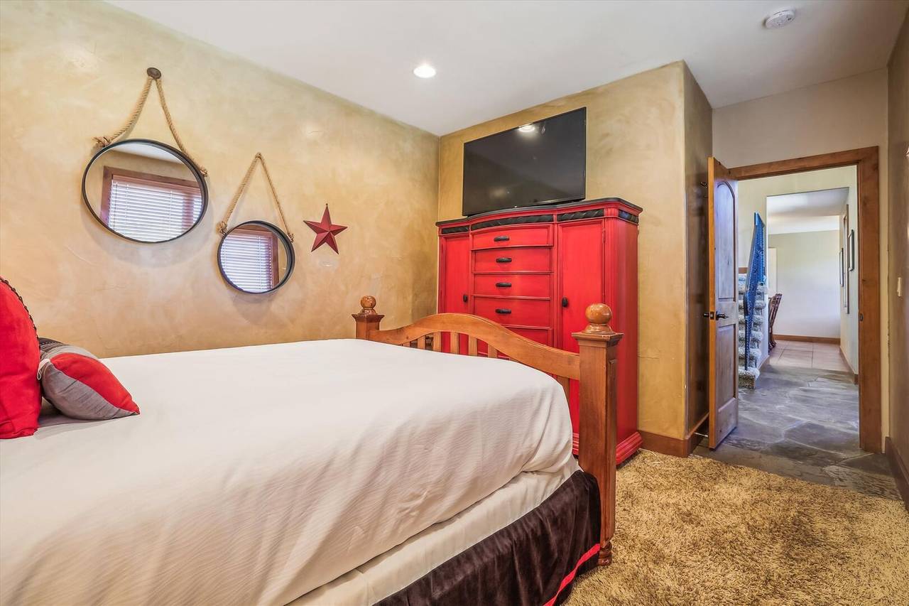 Bedroom - High Point Lodge - Breckenridge Vacation Rental Bedroom - High Point Lodge - Breckenridge Vacation Rental