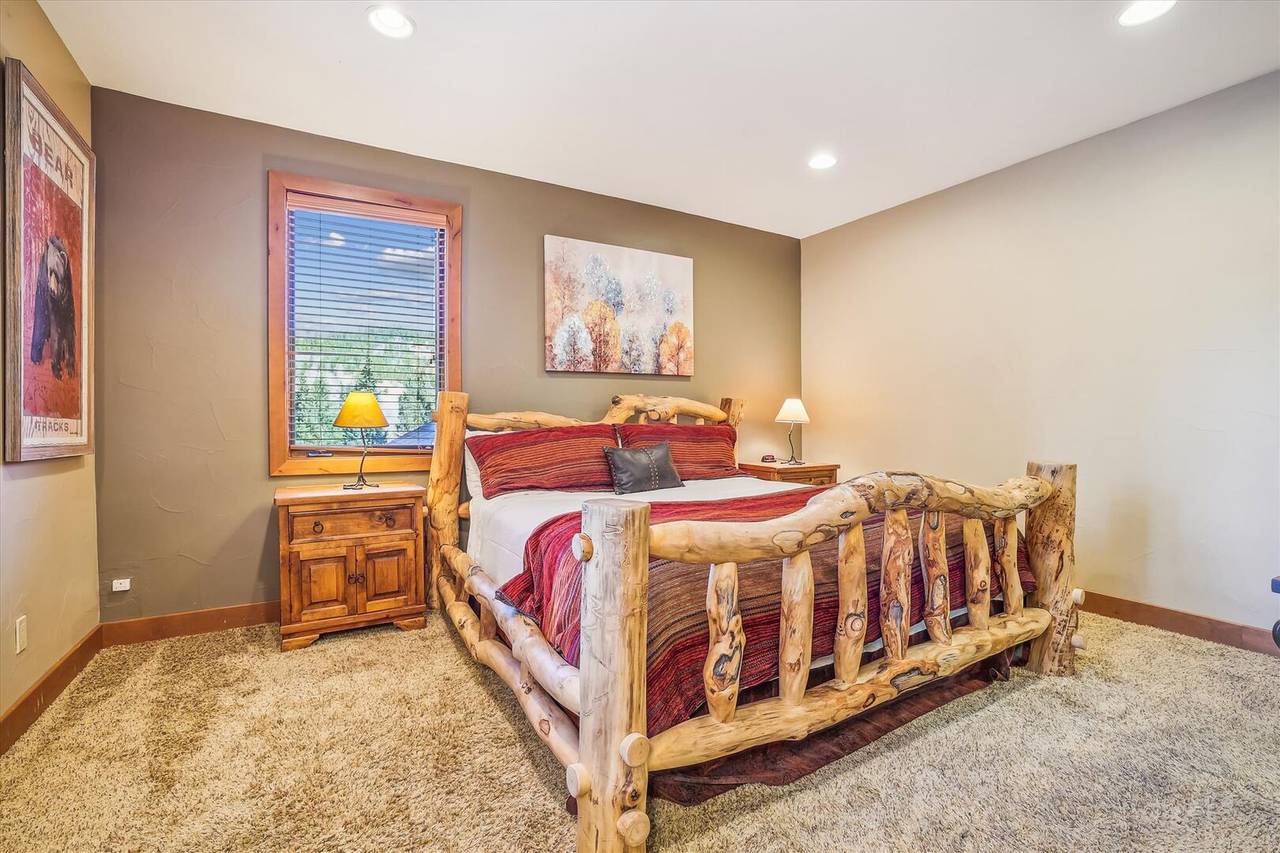 Bedroom - High Point Lodge - Breckenridge Vacation Rental Bedroom - High Point Lodge - Breckenridge Vacation Rental