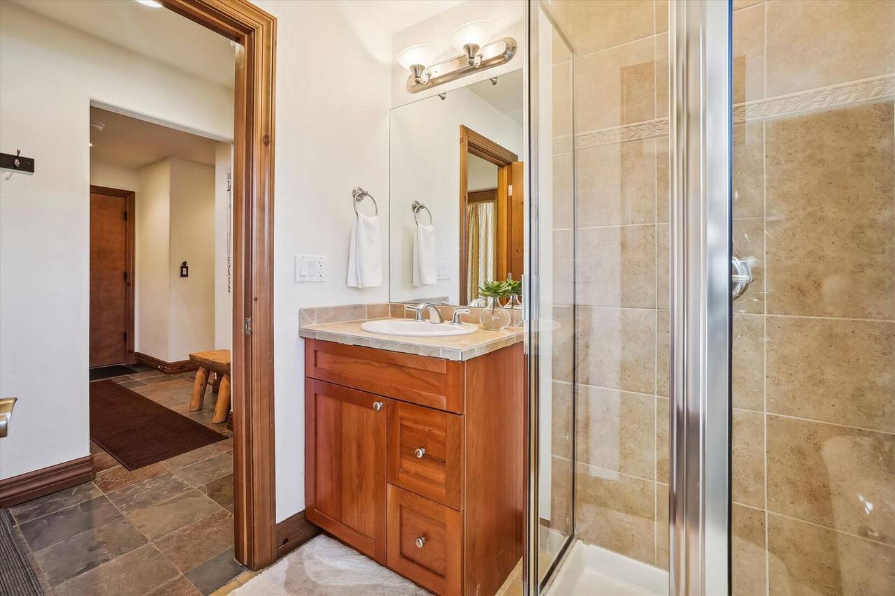 Bathroom - Highland Greens 56 - Breckenridge Vacation Rental Bathroom - Highland Greens 56 - Breckenridge Vacation Rental