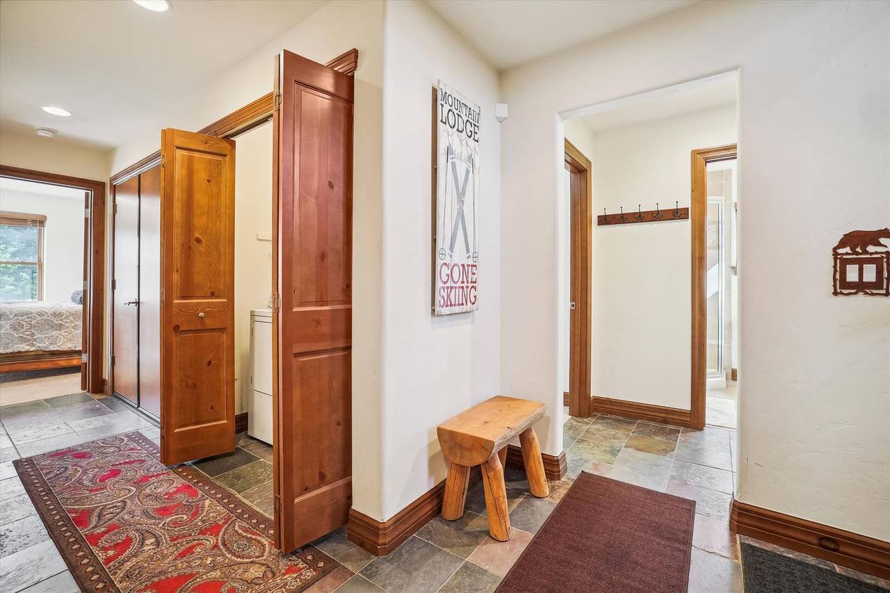 Hallway - Highland Greens 56 - Breckenridge Vacation Rental Hallway - Highland Greens 56 - Breckenridge Vacation Rental