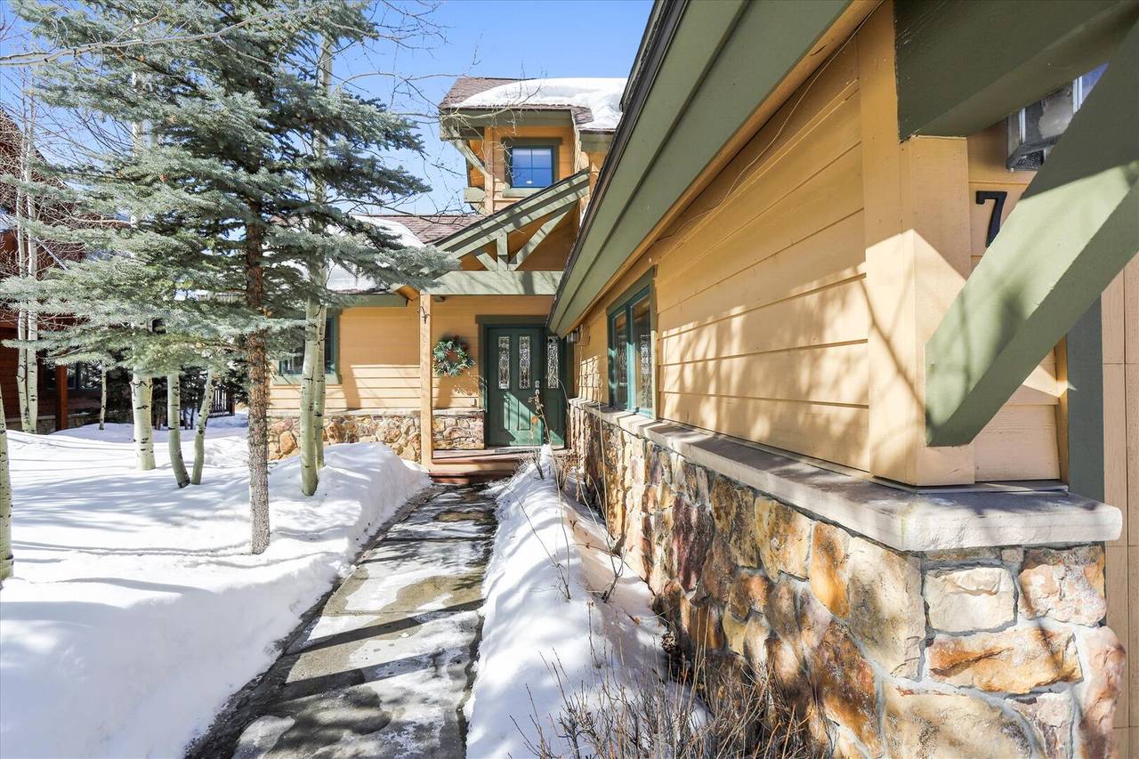 Exterior - Highland Greens 71 - Breckenridge Vacation Rental Exterior - Highland Greens 71 - Breckenridge Vacation Rental