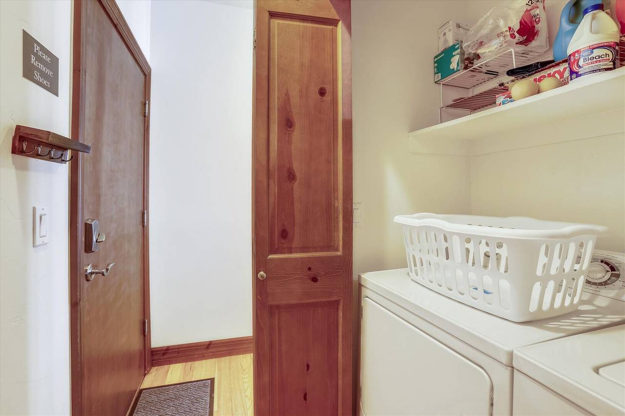 Laundry - Highland Greens 71 - Breckenridge Vacation Rental Laundry - Highland Greens 71 - Breckenridge Vacation Rental