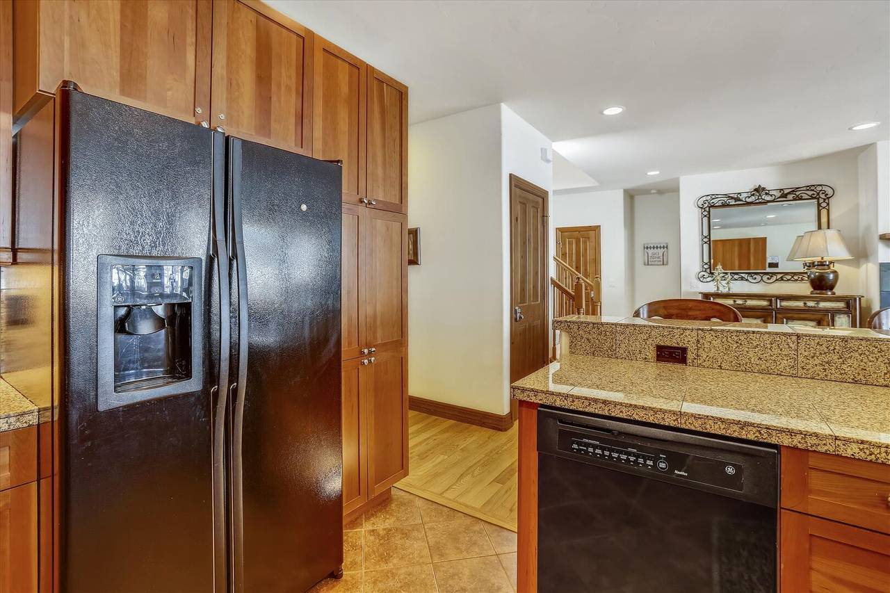 Kitchen - Highland Greens 71 - Breckenridge Vacation Rental Kitchen - Highland Greens 71 - Breckenridge Vacation Rental