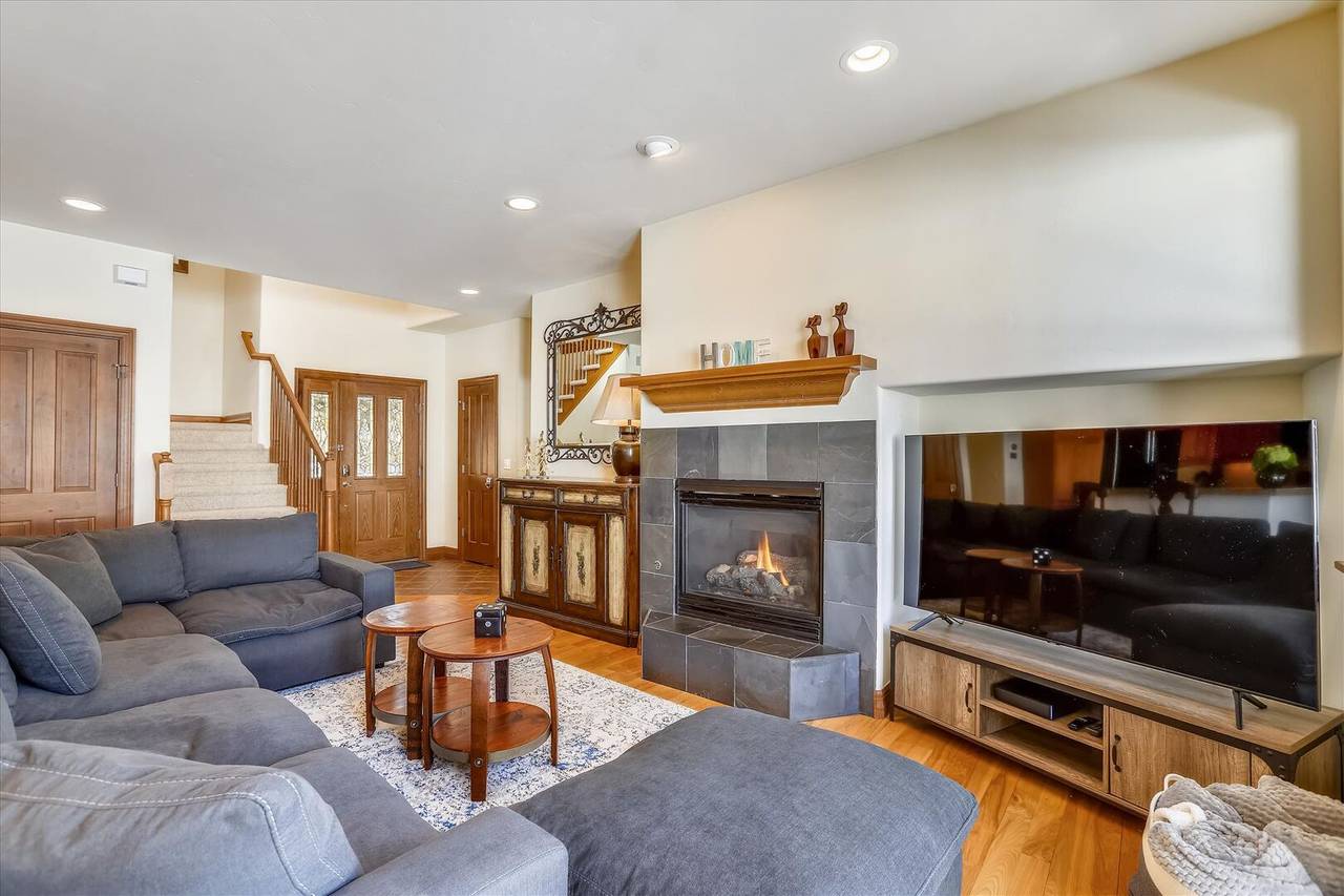 Living Area - Highland Greens 71 - Breckenridge Vacation Rental Living Area - Highland Greens 71 - Breckenridge Vacation Rental