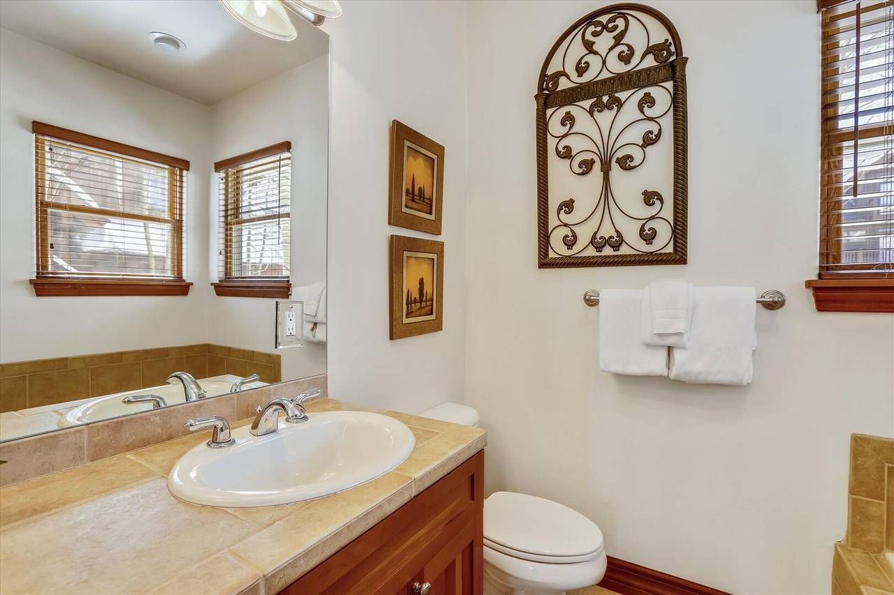 Bathroom - Highland Greens 71 - Breckenridge Vacation Rental Bathroom - Highland Greens 71 - Breckenridge Vacation Rental