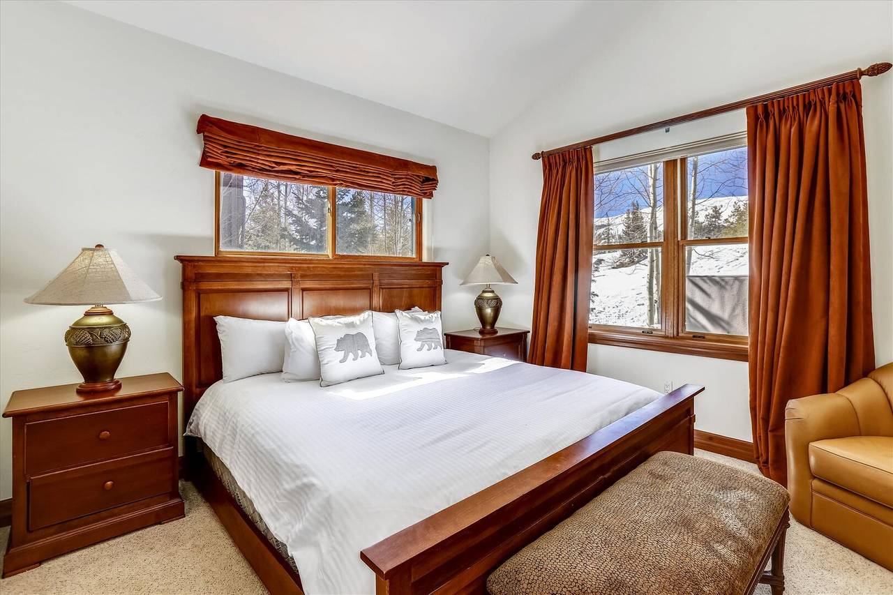 Bedroom - Highland Greens 71 - Breckenridge Vacation Rental Bedroom - Highland Greens 71 - Breckenridge Vacation Rental