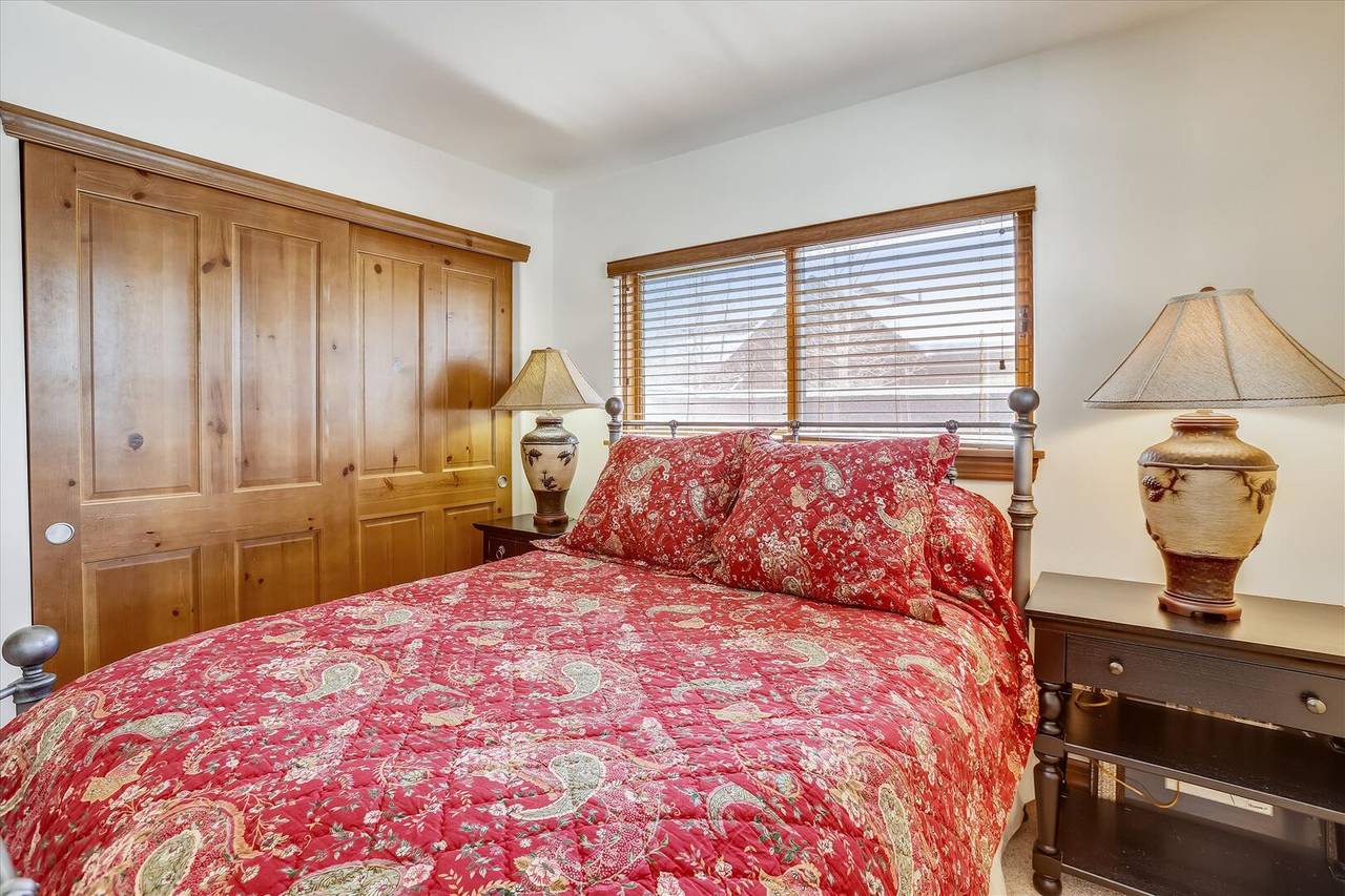 Bedroom - Highland Greens 71 - Breckenridge Vacation Rental Bedroom - Highland Greens 71 - Breckenridge Vacation Rental