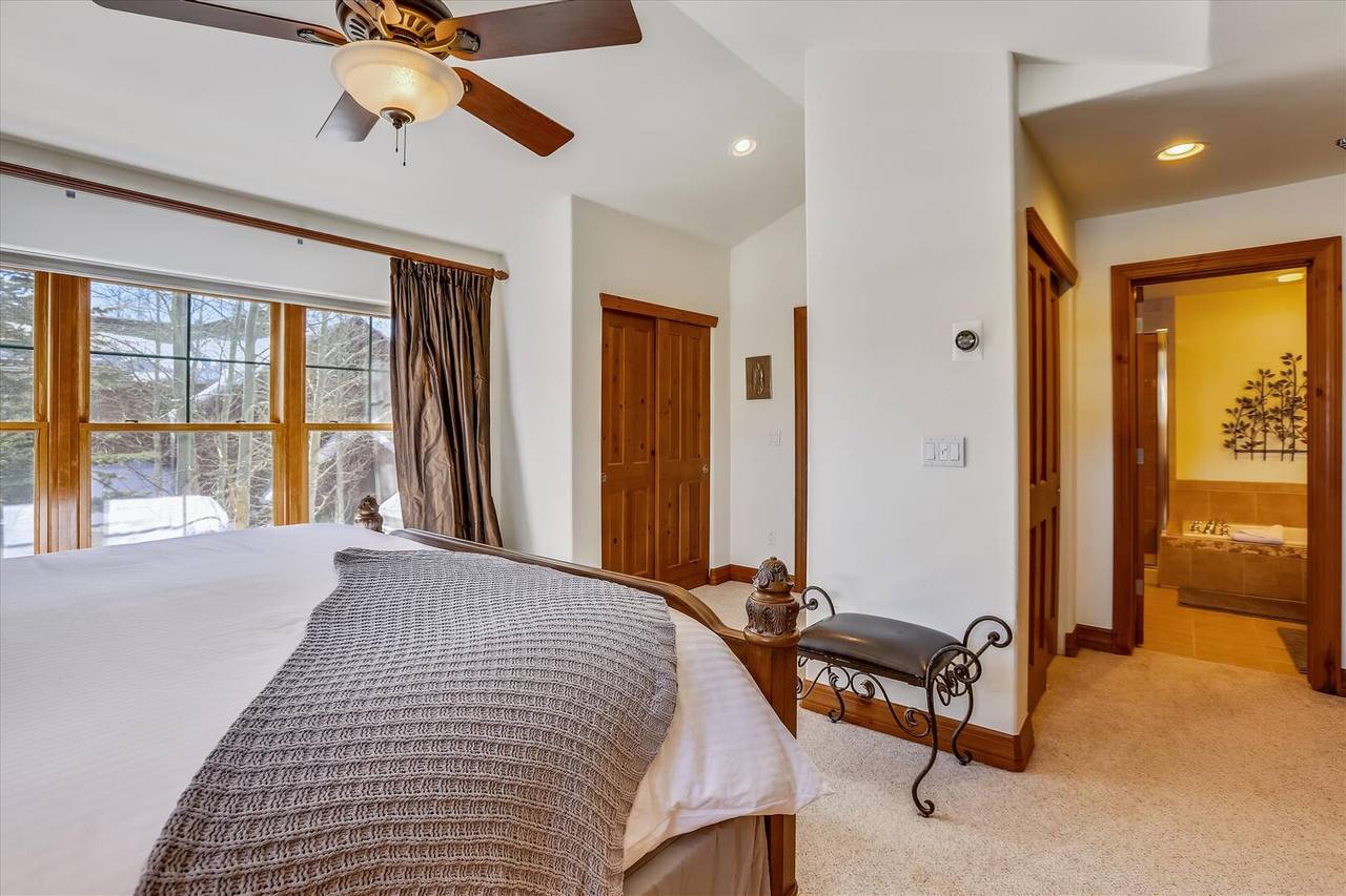 Bedroom - Highland Greens 71 - Breckenridge Vacation Rental Bedroom - Highland Greens 71 - Breckenridge Vacation Rental