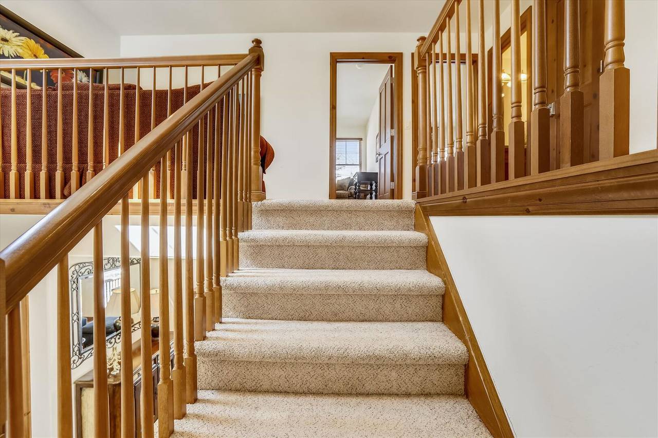 Stairs/Hallway - Highland Greens 71 - Breckenridge Vacation Rental Stairs/Hallway - Highland Greens 71 - Breckenridge Vacation Rental