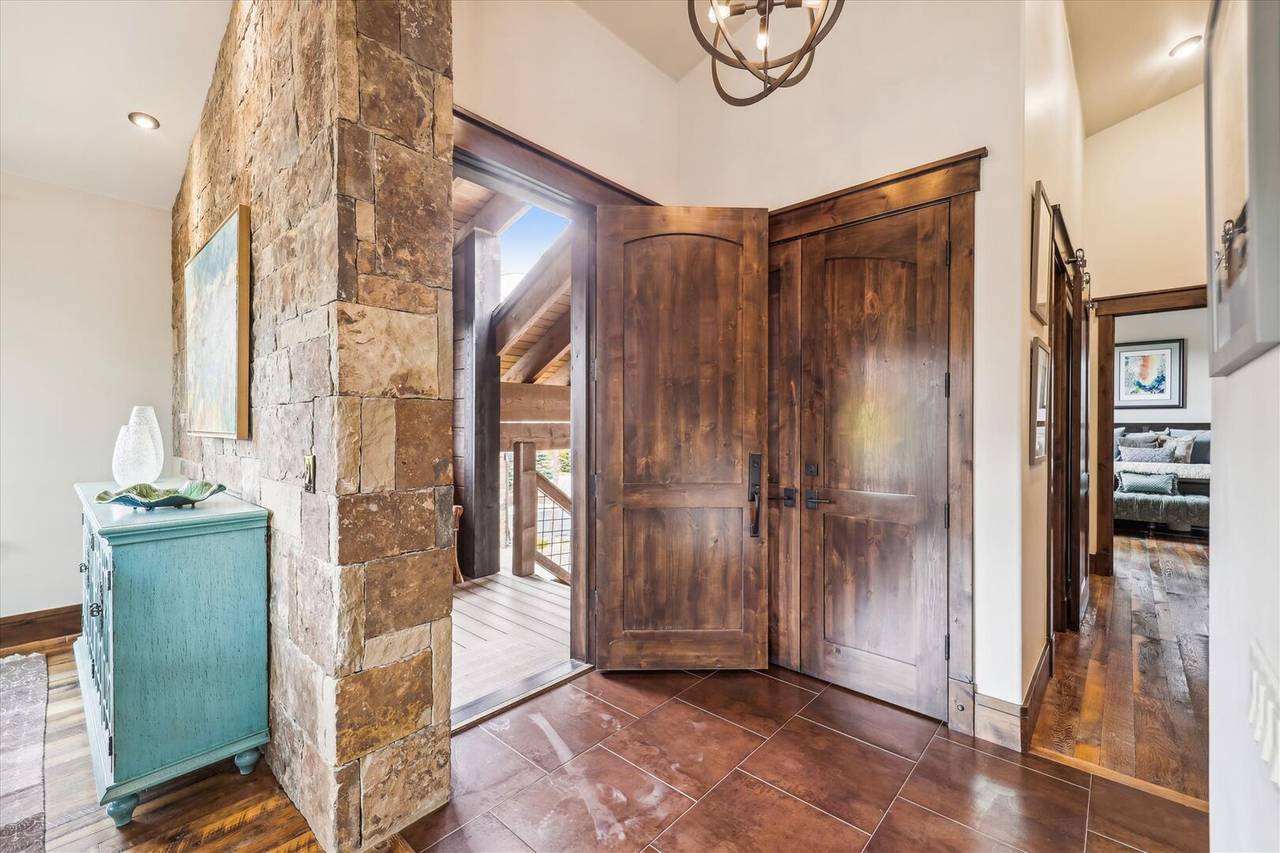 Hallway - Highwoods at Shock Hill - Breckenridge Vacation Rental Hallway - Highwoods at Shock Hill - Breckenridge Vacation Rental