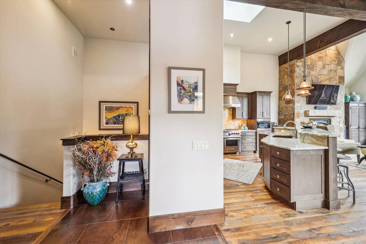 Kitchen - Highwoods at Shock Hill - Breckenridge Vacation Rental Kitchen - Highwoods at Shock Hill - Breckenridge Vacation Rental