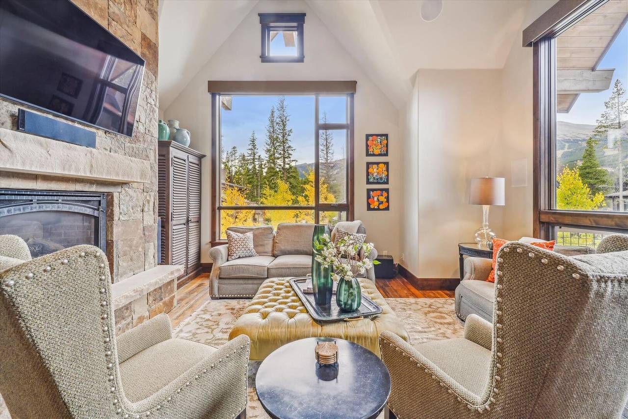 Living Area - Highwoods at Shock Hill - Breckenridge Vacation Rental Living Area - Highwoods at Shock Hill - Breckenridge Vacation Rental