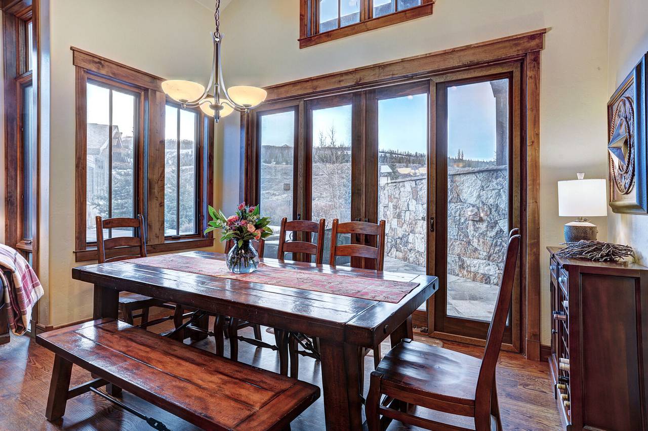 Dining Area - Lone Star Lodge - Breckenridge Vacation Rental Dining Area - Lone Star Lodge - Breckenridge Vacation Rental