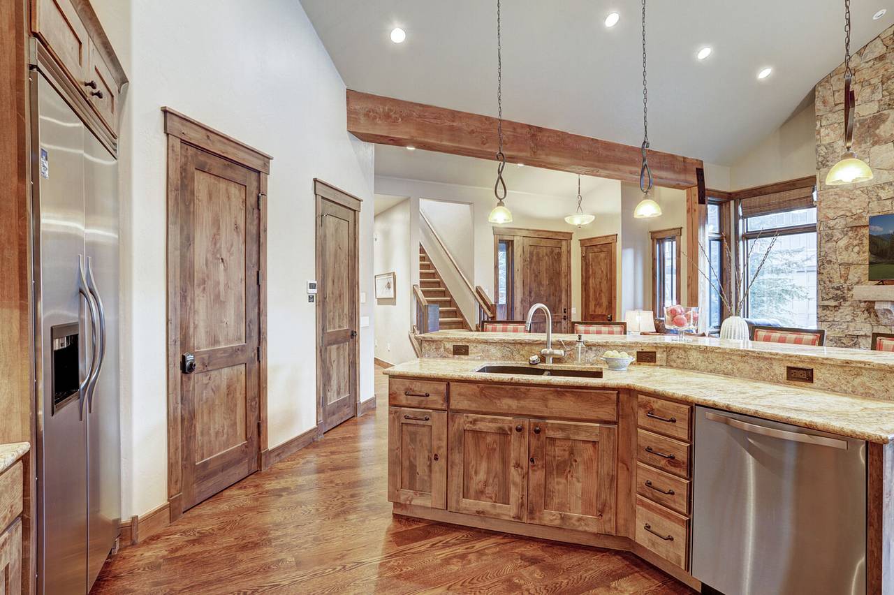 Kitchen - Lone Star Lodge - Breckenridge Vacation Rental Kitchen - Lone Star Lodge - Breckenridge Vacation Rental