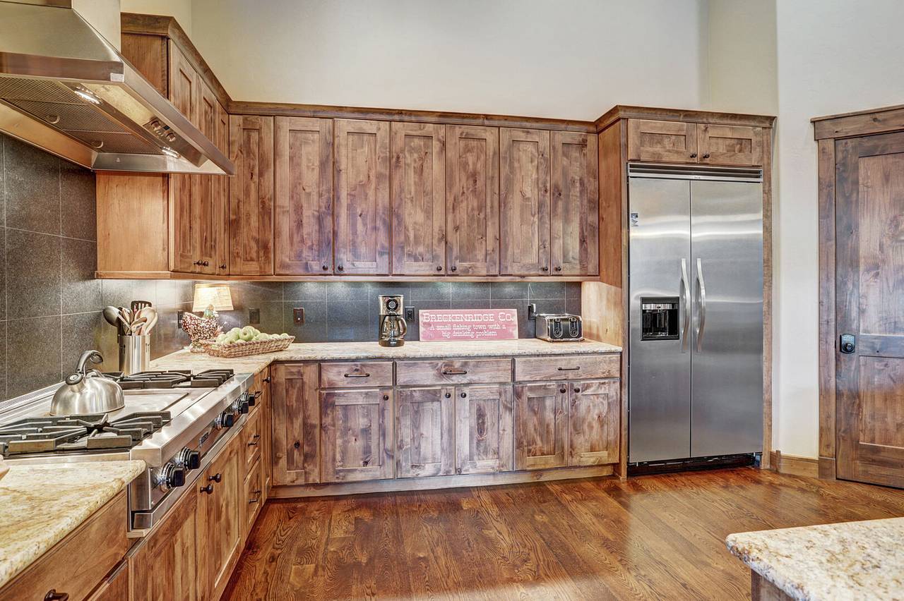 Kitchen - Lone Star Lodge - Breckenridge Vacation Rental Kitchen - Lone Star Lodge - Breckenridge Vacation Rental