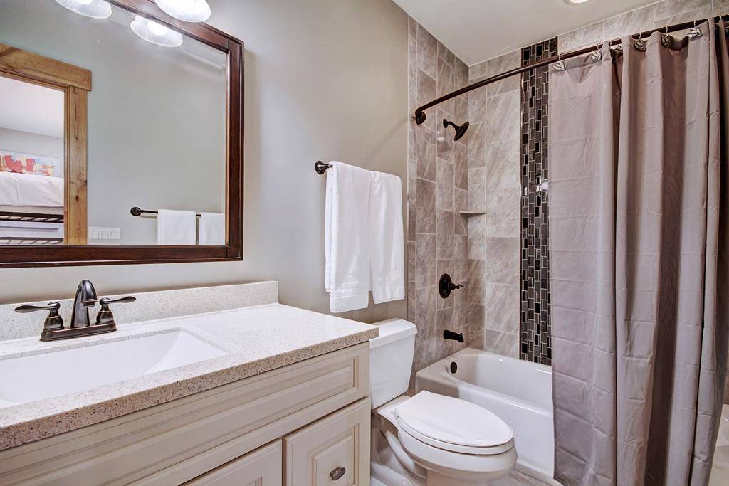 Bathroom - Main Street Retreat - Breckenridge Vacation Rental Bathroom - Main Street Retreat - Breckenridge Vacation Rental