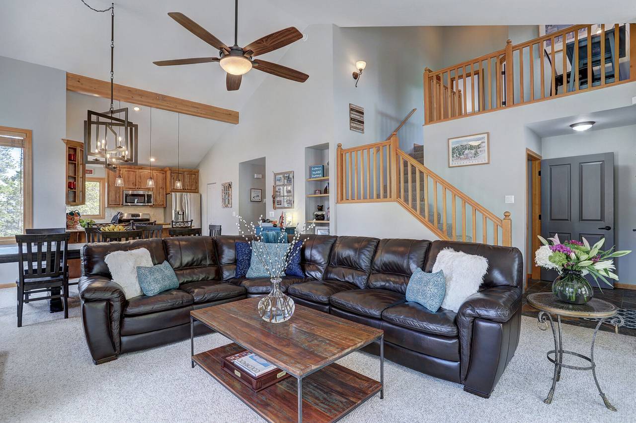 Living Area - Marble Mountain Retreat - Breckenridge Vacation Rental Living Area - Marble Mountain Retreat - Breckenridge Vacation Rental