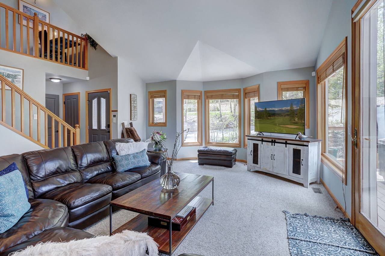 Living Area - Marble Mountain Retreat - Breckenridge Vacation Rental Living Area - Marble Mountain Retreat - Breckenridge Vacation Rental