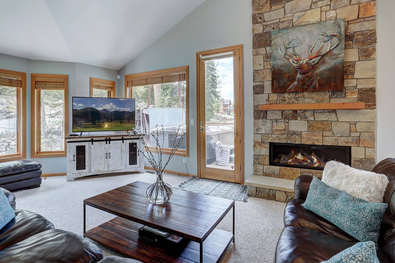 Living Area - Marble Mountain Retreat - Breckenridge Vacation Rental Living Area - Marble Mountain Retreat - Breckenridge Vacation Rental